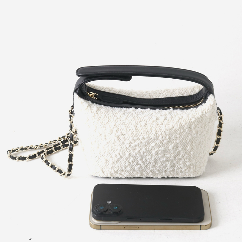 Lederen Klassieke Mini Hobos T - Leather Classic Strap recensie en prijs
